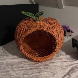 Woven Pumpkin Cat Bed / Cat Cave – Handwoven Pet House – Fall Decor